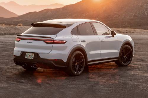 2022 Porsche Cayenne Coupe 4dr SUV Exterior