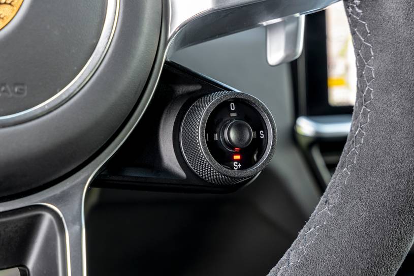 2023 Porsche Cayenne Coupe Interior Pictures