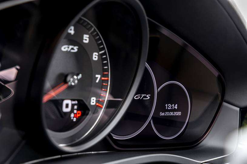 2023 Porsche Cayenne Coupe Interior Pictures