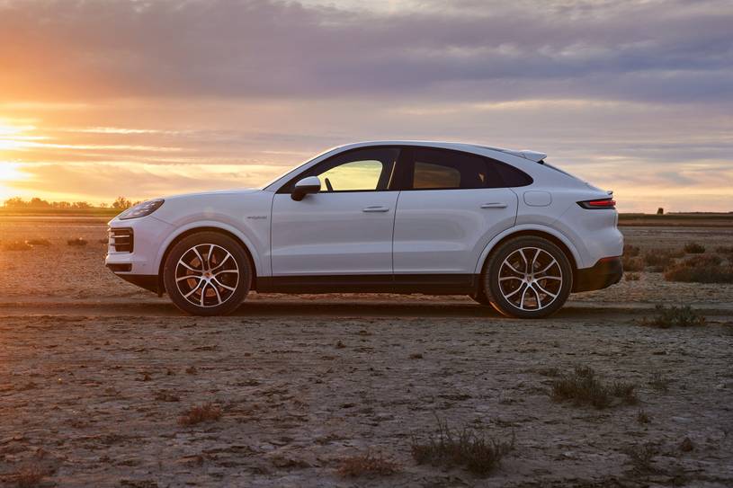 2024 Porsche Cayenne Coupe Plugin Hybrid Prices, Reviews, and Pictures