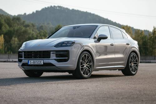 2025 Porsche Cayenne Coupe S E-Hybrid 4dr SUV Exterior