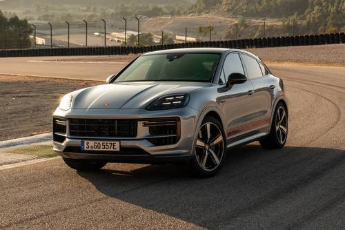 2025 Porsche Cayenne Coupe Turbo E-Hybrid 4dr SUV Exterior