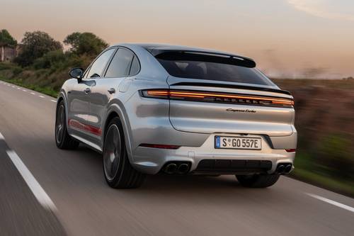 2025 Porsche Cayenne Coupe Turbo E-Hybrid 4dr SUV Exterior