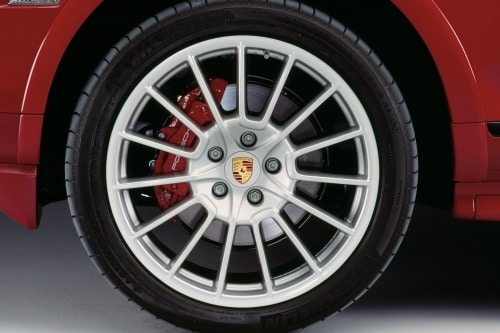 2010 Porsche Cayenne GTS 4dr SUV Wheel