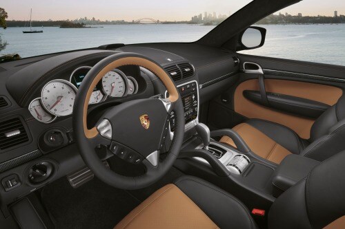 2010 Porsche Cayenne Turbo S 4dr SUV Interior