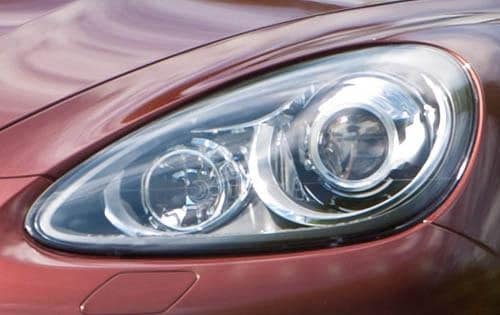 2012 Porsche Cayenne Headlamp Detail