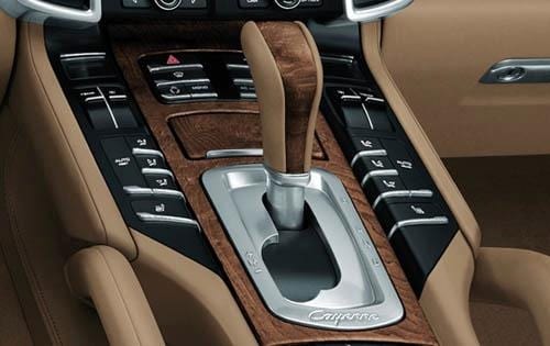 2012 Porsche Cayenne Shifter Detail