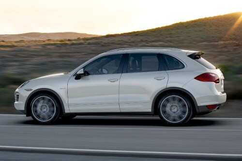 2013 Porsche Cayenne S Hybrid 4dr SUV Exterior