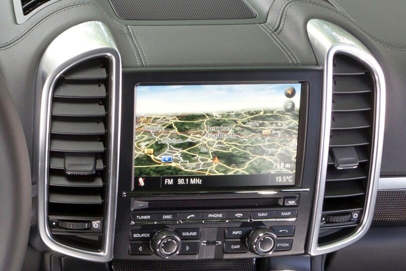 2014 Porsche Cayenne Pictures 365 Photos Edmunds