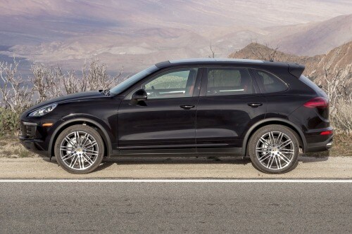 2016 Porsche Cayenne S 4dr SUV Exterior