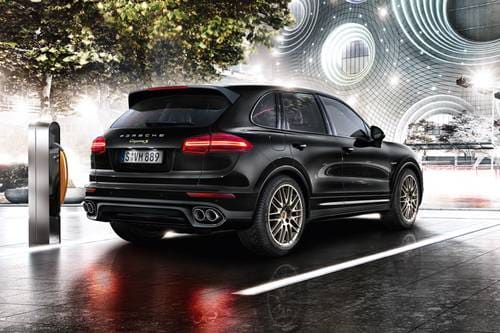 2017 Porsche Cayenne S E-Hybrid Platinum Edition 4dr SUV Exterior