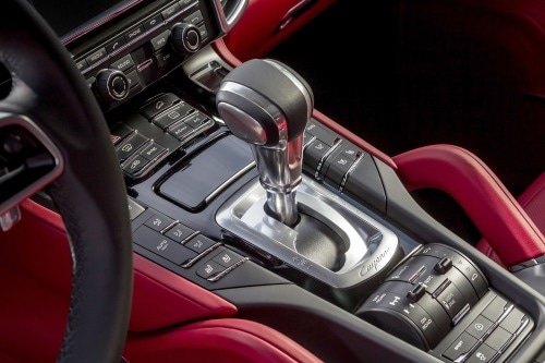 2018 Porsche Cayenne S 4dr SUV Shifter