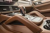 2020 Porsche Cayenne E-Hybrid 4dr SUV Shifter