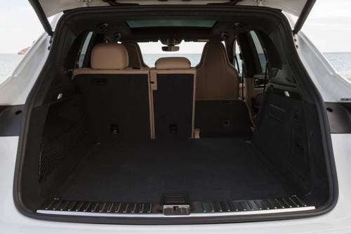 2020 Porsche Cayenne S 4dr SUV Rear Seats Down