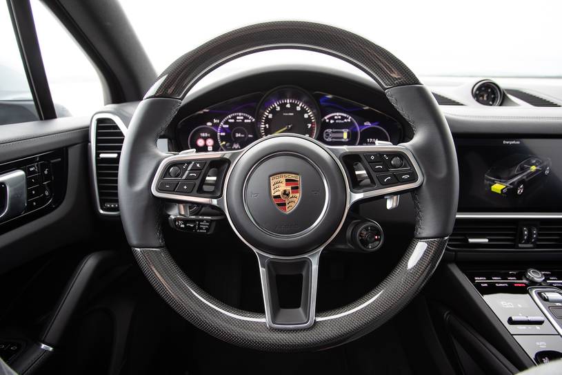 Porsche Cayenne E-Hybrid 4dr SUV Steering Wheel Detail
