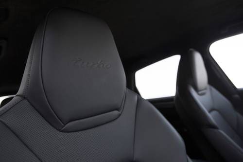 Porsche Cayenne Turbo 4dr SUV Interior Detail