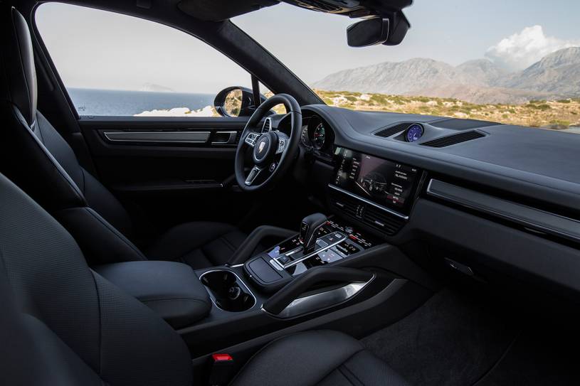 Porsche Cayenne Turbo 4dr SUV Interior