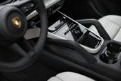 2024 Porsche Cayenne 4dr SUV Interior Detail 2024 Porsche Cayenne 4dr SUV Interior Detail