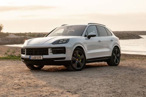 2025 Porsche Cayenne S E-Hybrid 4dr SUV Exterior