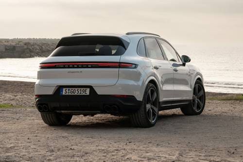 2025 Porsche Cayenne S E-Hybrid 4dr SUV Exterior