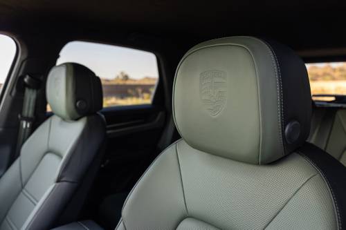 2025 Porsche Cayenne S 4dr SUV Interior Detail