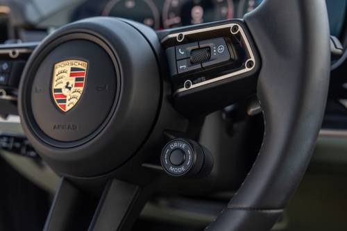 2025 Porsche Cayenne S 4dr SUV Interior Detail