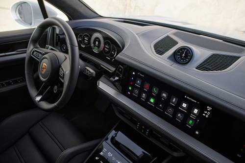 2025 Porsche Cayenne Turbo E-Hybrid 4dr SUV Interior Detail