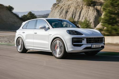 2025 Porsche Cayenne Turbo E-Hybrid 4dr SUV Exterior