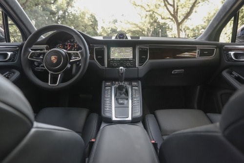 2015 Porsche Macan Turbo 4dr SUV Dashboard
