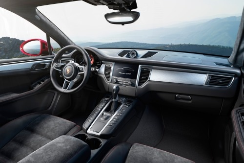 2018 Porsche Macan GTS 4dr SUV Interior
