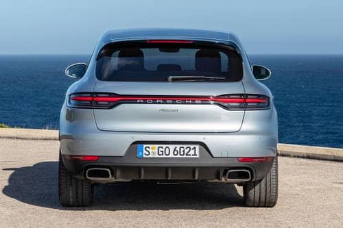 Porsche Macan 4dr SUV Exterior
