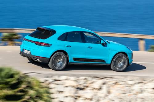 Porsche Macan 4dr SUV Exterior
