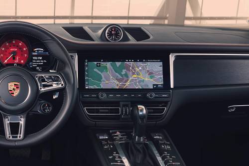 Porsche Macan GTS 4dr SUV Center Console