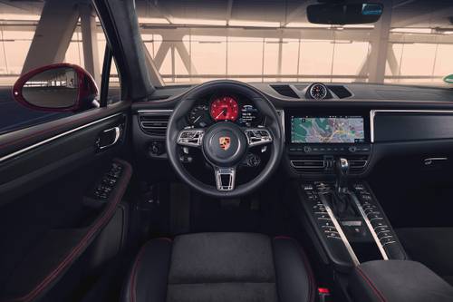 Porsche Macan GTS 4dr SUV Dashboard
