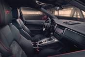 Porsche Macan GTS 4dr SUV Interior