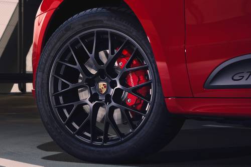 Porsche Macan GTS 4dr SUV Wheel