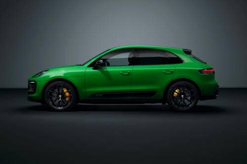 2022 Porsche Macan 4dr SUV Profile