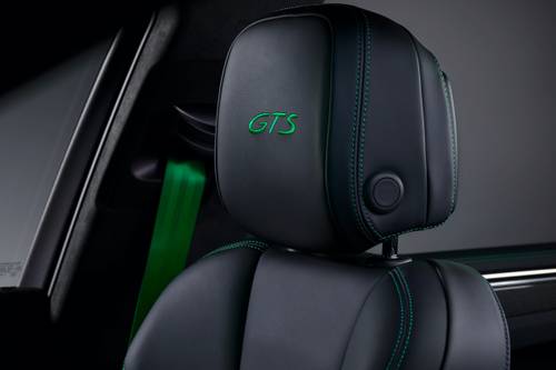 2022 Porsche Macan GTS 4dr SUV Interior Detail