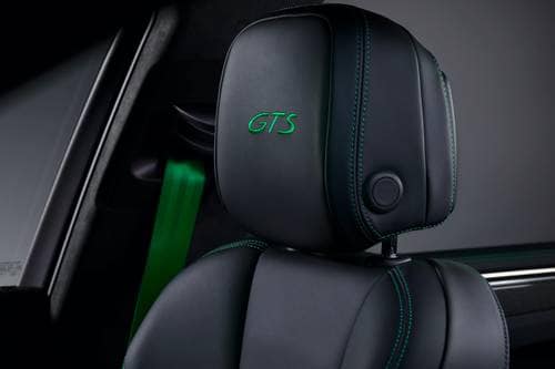 Porsche Macan GTS 4dr SUV Interior Detail