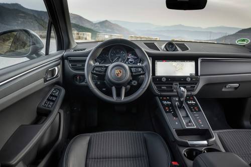 Porsche Macan T 4dr SUV Dashboard