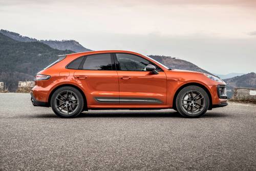Porsche Macan T 4dr SUV Profile