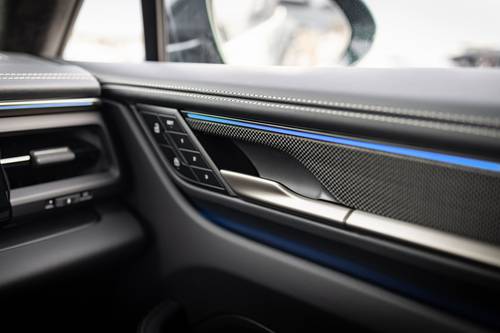 2024 Porsche Macan Turbo Electric 4dr SUV Interior Detail