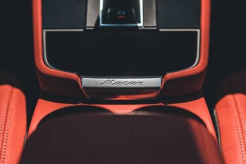 2025 Porsche Macan 4dr SUV Interior Detail