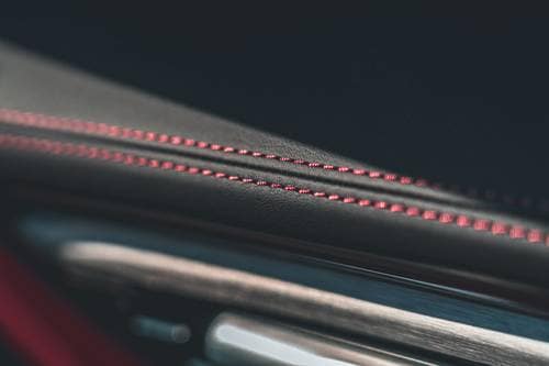 2025 Porsche Macan 4dr SUV Interior Detail