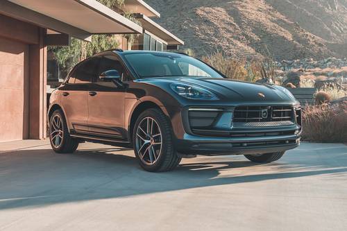 2025 Porsche Macan 4dr SUV Exterior