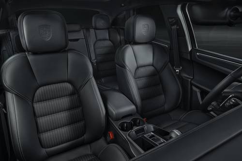 2025 Porsche Macan T 4dr SUV Interior Detail