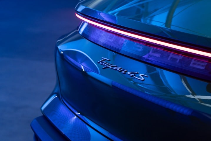 2022 Porsche Taycan Cross Turismo - Edmunds Top Rated Luxury EV