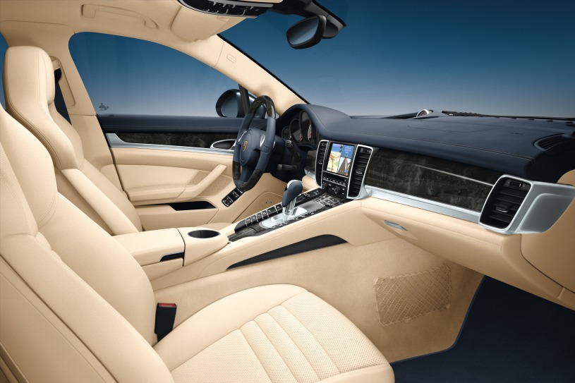 2010 Porsche Panamera Pictures 96 Photos Edmunds
