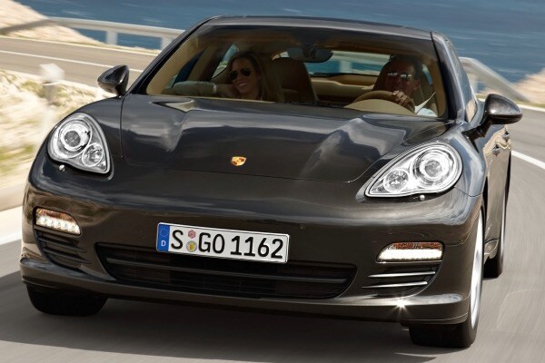 The 2013 Porsche Panamera The 2013 Porsche Panamera