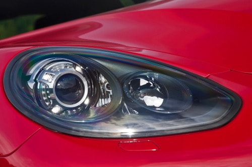 2015 Porsche Panamera GTS Sedan Headlamp Detail